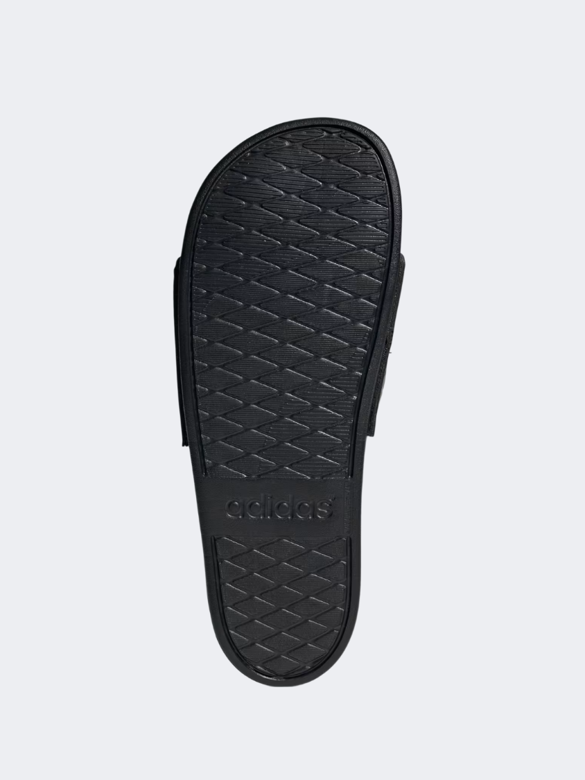 شباشب سباحة رجالية Adidas Adilette Comfort باللون الأسود