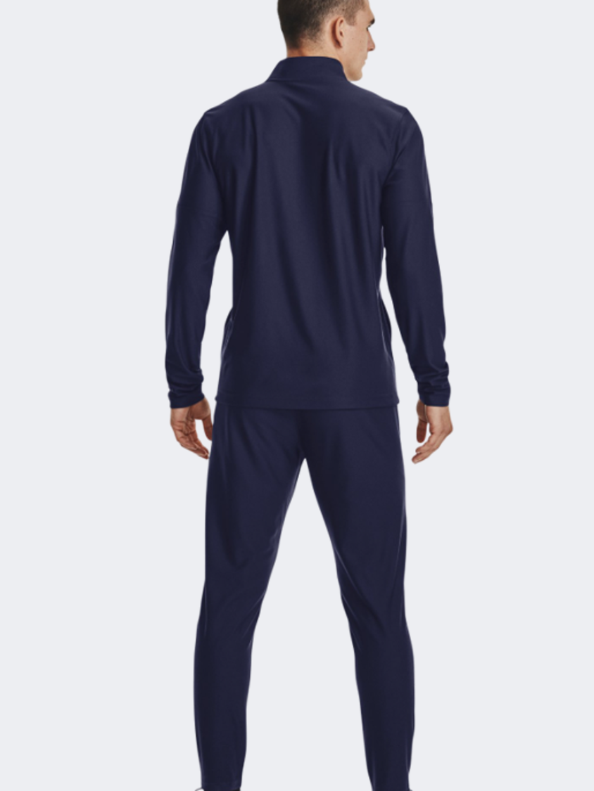 بدلة كرة القدم للرجال Under Armour Challenger باللون الأزرق الداكن/الأبيض