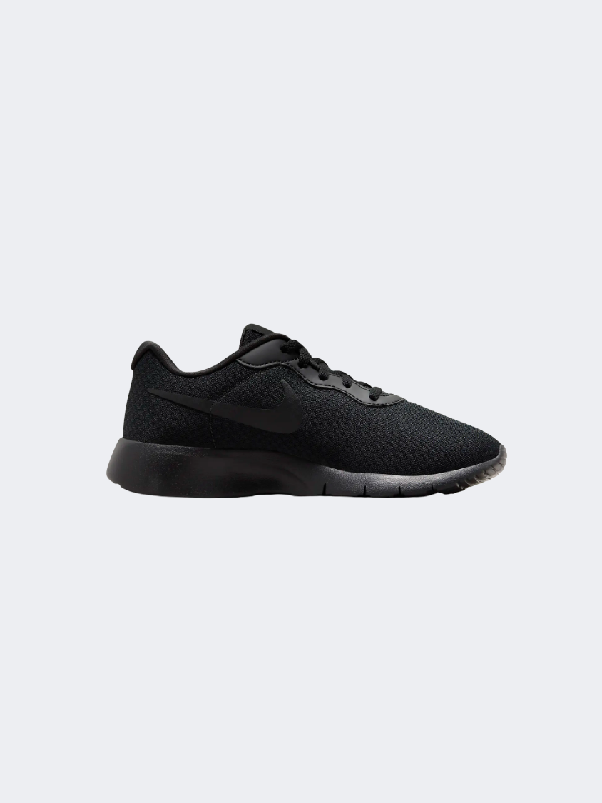 Nike tanjun lifestyle shoes sales