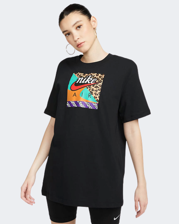 Nike Sportswear Swoosh Women's Graphic T-Shirt