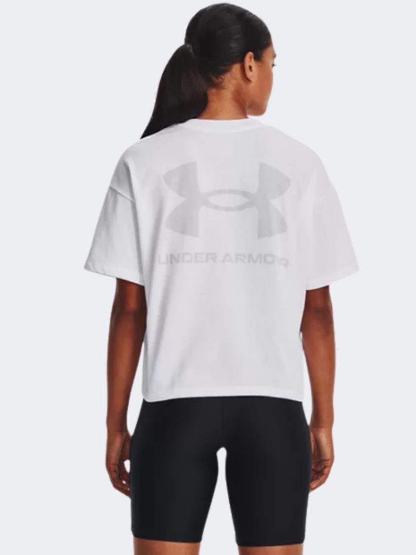تي شيرت تدريب نسائي ثقيل الوزن كبير الحجم بشعار Under Armour أبيض/أسود