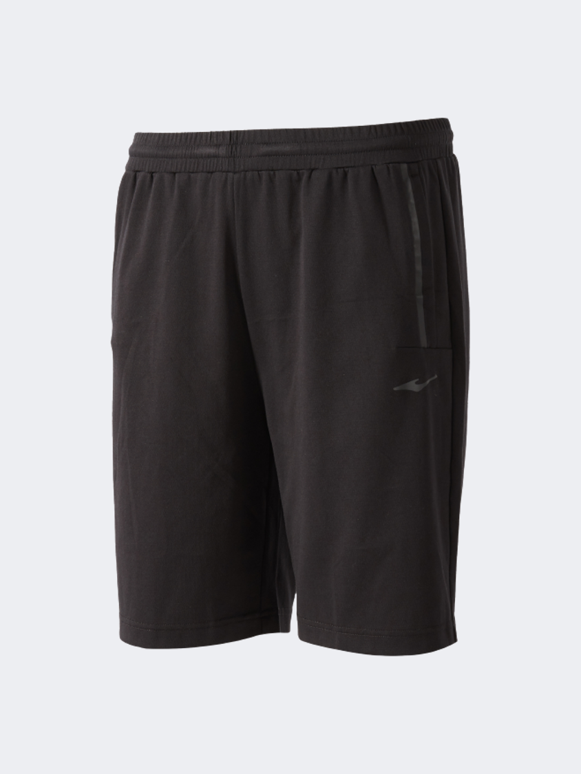Erke Knitted Men Lifestyle Short Black
