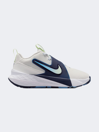 حذاء كرة سلة أولاد Nike Team Hustle D 12 Gs لون أبيض/كحلي منتصف الليل