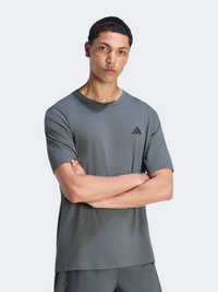 Adidas تيشيرت تدريب رجالي Workout Essentials Feelready بلون ليجند آيفي
