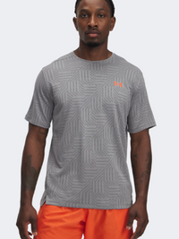 تيشيرت تدريبي للرجال من Under Armour Techvent Geotessa ستيل/كاستل روك