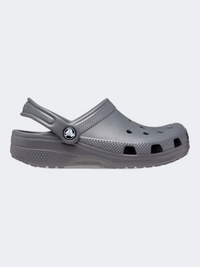 صندل Crocs كلاسيك للأطفال للحياة اليومية بلون الرمادي الداكن