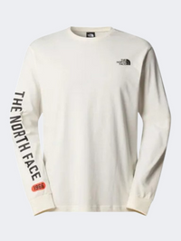 تيشيرت The North Face Varsity Graphic رجالي للحياة اليومية بأكمام طويلة بلون وايت ديون