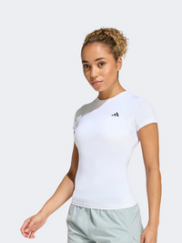 تيشيرت تدريب نسائي أبيض من Adidas Primelift Essentials Workout Contour