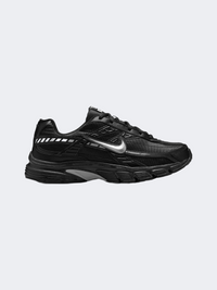 حذاء لايف ستايل رجالي Nike Initiator بلون أسود/رمادي/فضي