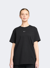 تيشيرت لايف ستايل نسائي Nike Sportswear Classic أسود/أبيض