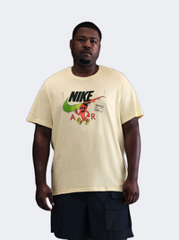 نايك سبورتسوير سول فود تي شيرت نمط حياة رجالي من القماش الموسلين