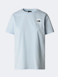 The North Face تيشيرت نسائي كاجوال بتصميم الإحداثيات أزرق فاتح جداً