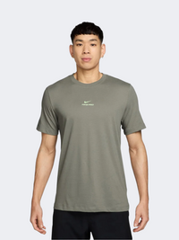 تيشيرت تدريب للرجال Nike Standard Pro Df لايت آرمي/لايم