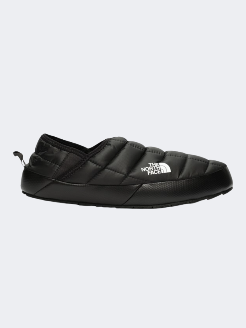 The North Face شباشب رجالية للحياة اليومية Traction Mule V باللون الأسود/الأبيض