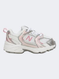 New Balance 530 حذاء لايف ستايل للبنات الرضع أبيض/فضي/وردي