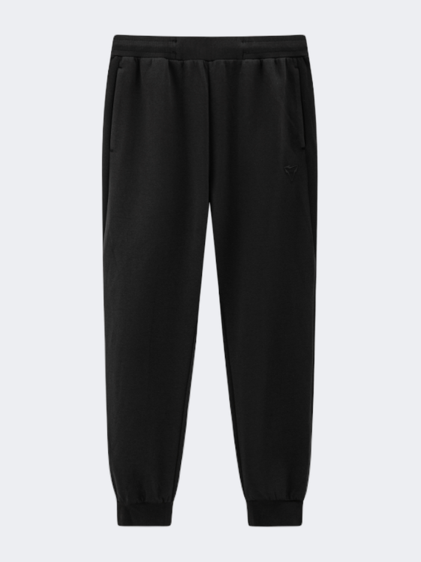 Erke Knitted Cropped Men Training Pant Black