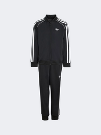 بدلة رياضية Originals من Adidas للأولاد الصغار باللونين الأسود والأبيض