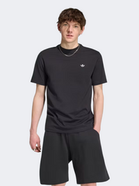 تيشيرت رجالي اورجينال من Adidas Trefoil Essentials باللون الأسود