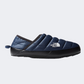 The North Face شباشب رجالية للحياة اليومية Traction Mule V باللونين كحلي/أبيض