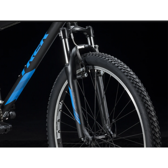 Trek best sale 820 sport