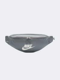 حقيبة تدريب موحدة للجنسين Heritage من Nike رمادي دخاني/أبيض