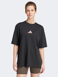تيشيرت تدريب نسائي Strength Graphic أسود/وردي من Adidas