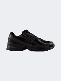 حذاء لايف ستايل نسائي New Balance 740 أسود إسمنت