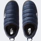 The North Face شباشب رجالية للحياة اليومية Traction Mule V باللونين كحلي/أبيض