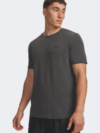 تيشيرت تدريب رجالي بدون درزات من Under Armour بلون أخضر طيني