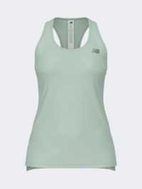 توب أداء نسائي من New Balance Sport أخضر
