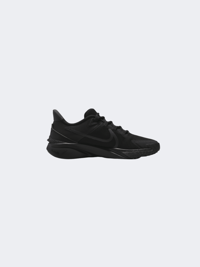 حذاء جري للأولاد Nike Star Runner 4 Gs باللون الأسود/أنثراسيت