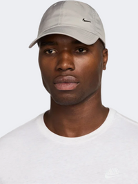 Nike دي إف كلوب كاب للجنسين لايف ستايل كوليدج جراي/فضي