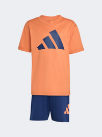 طقم رياضي أولاد صغار Adidas Essentials برتقالي غامق/أزرق