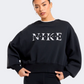 سويت شيرت نمط حياة نسائي من Nike Sportswear Phoenix Fleece باللون الأسود