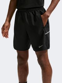 شورت جري رجالي Nike Miler Dri-Fit 2 في 1 بطول 18 سم باللون الأسود