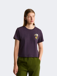 تيشيرت لايف ستايل عادي مطرز للنساء The North Face Flora Endless Dusk