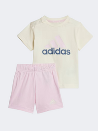 طقم ملابس رياضية للبنات من Adidas لون عاجي/وردي فاتح