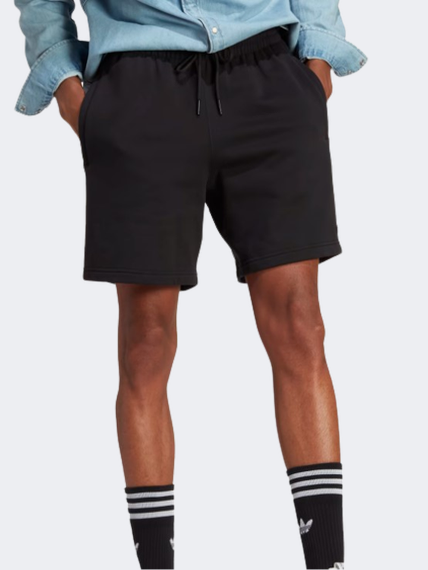 Ib2014-P Ess Short Ft Black