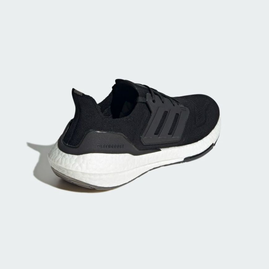Adidas Ultraboost 22 Men Running Shoes Black