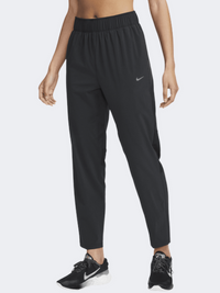 بنطال جري نسائي Fast 7/8 من Nike أسود