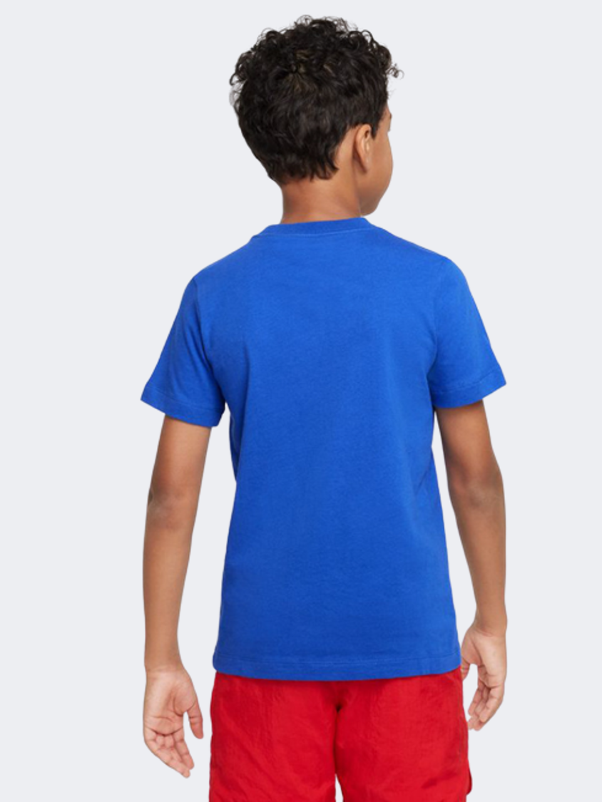Nike Sportswear Standard Issue Boys Lifestyle T-Shirt Blue