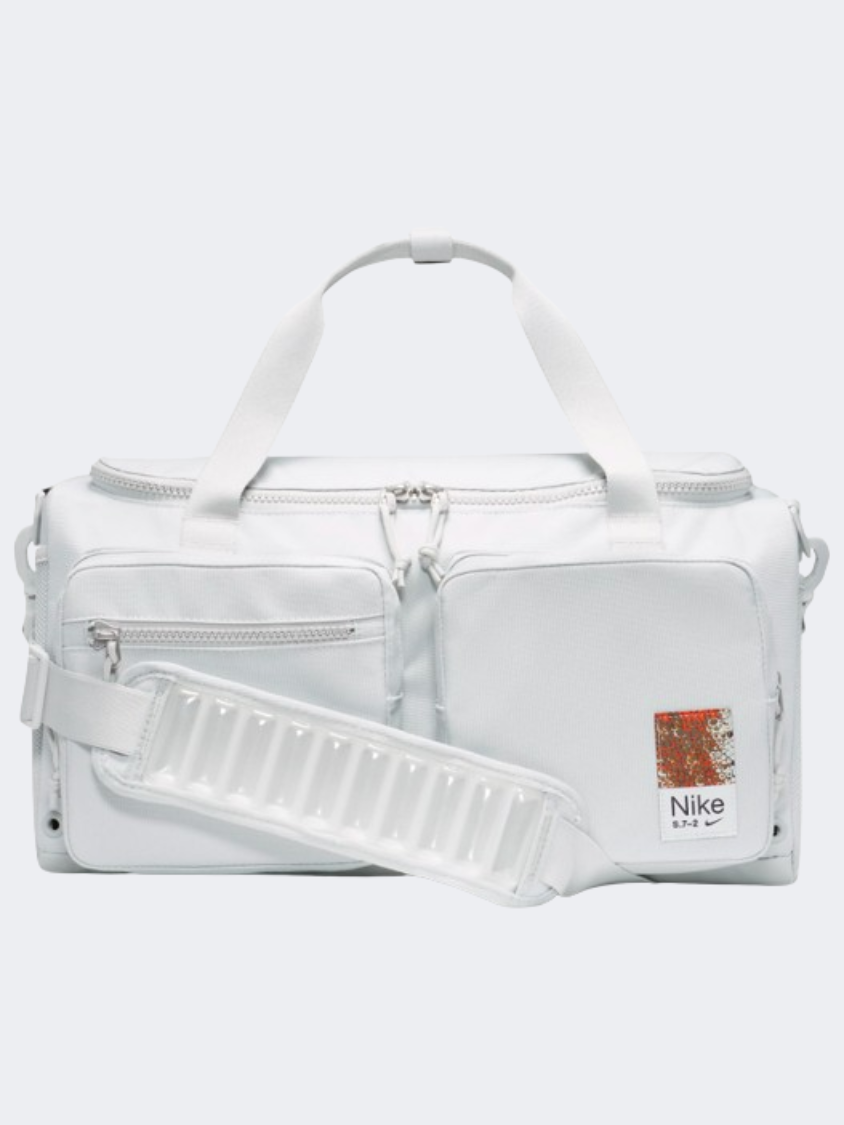 Nike Utility Men Training Bag Light Silver/Green