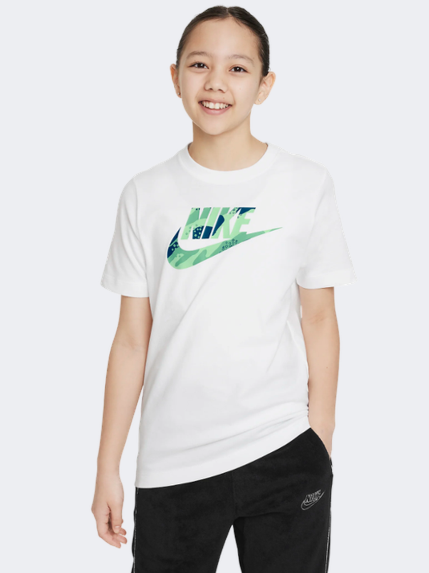 Nike Club Boys Lifestyle T-Shirt White