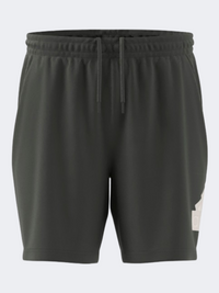 شورت ملابس رياضية للرجال من Adidas Future Icons Badge Of Sport لون Legend Ivy