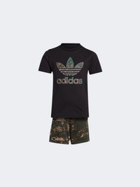 طقم أولاد صغار Adidas Camo Original باللون الأسود