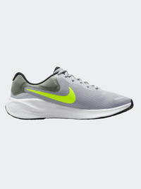 أحذية جري رجالي Nike Revolution 7 باللون الرمادي/أسود/فولت