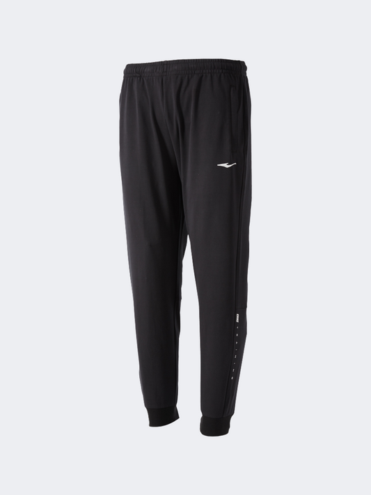 Erke Knitted Cropped Men Lifestyle Pant Black